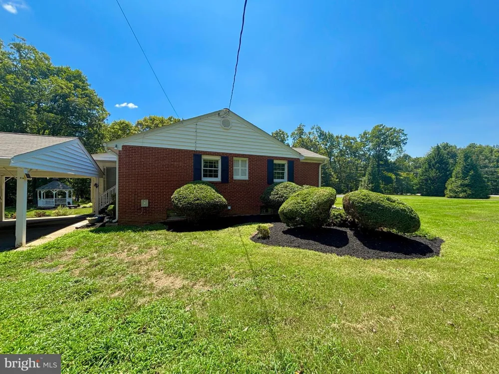 9682 CHARLES STREET La Plata, MD 20646