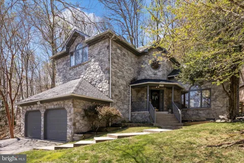 6702 ILEX COURT