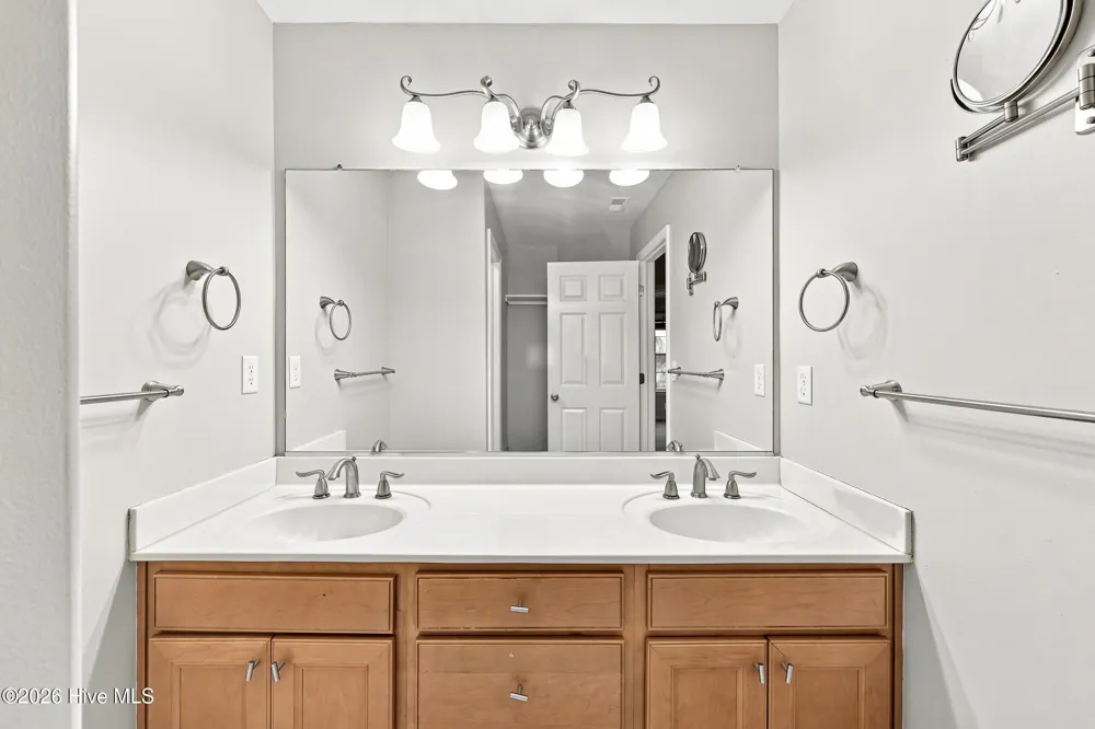 124 Bullyard Station Court Moyock, NC 27958