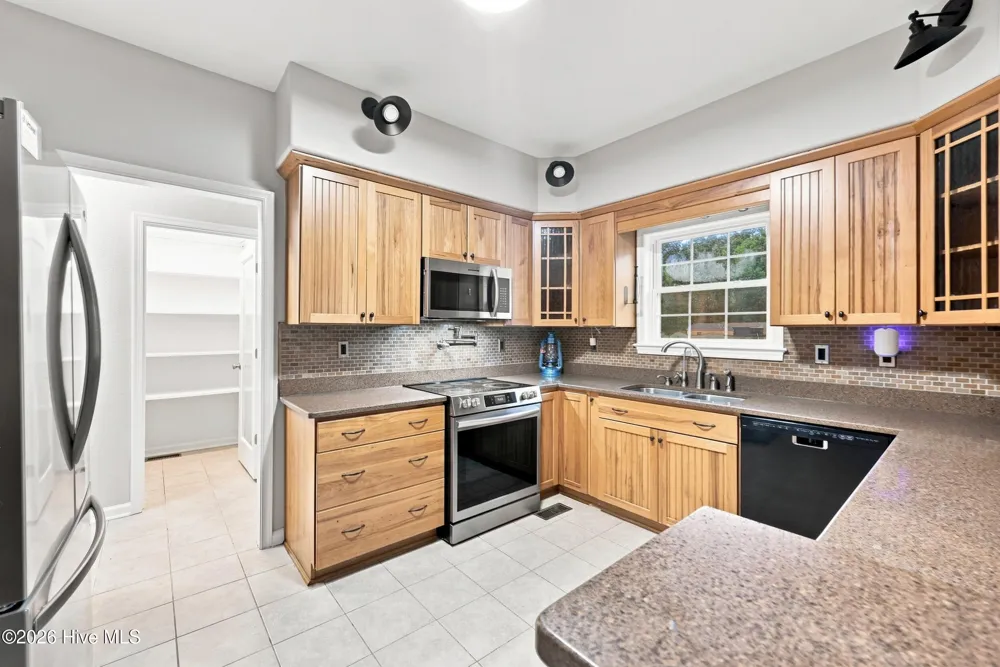 124 Bullyard Station Court Moyock, NC 27958