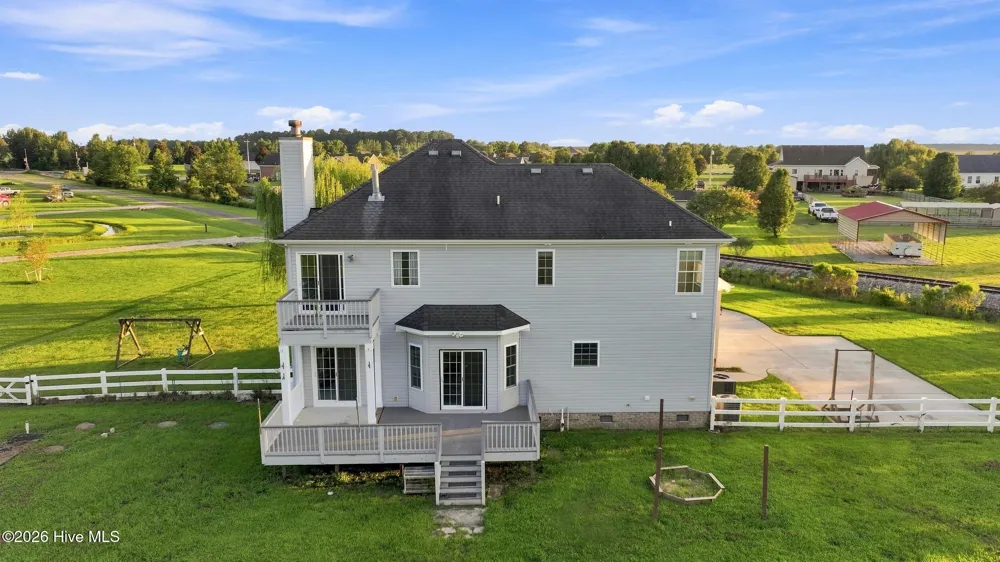 124 Bullyard Station Court Moyock, NC 27958