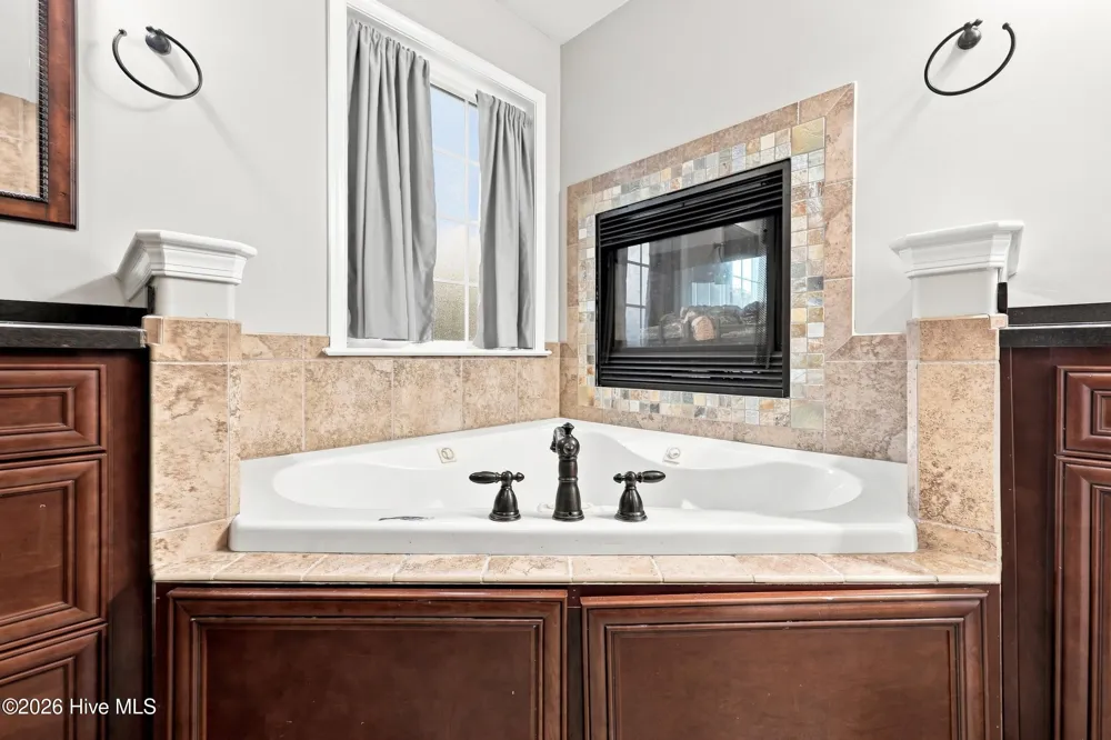 124 Bullyard Station Court Moyock, NC 27958