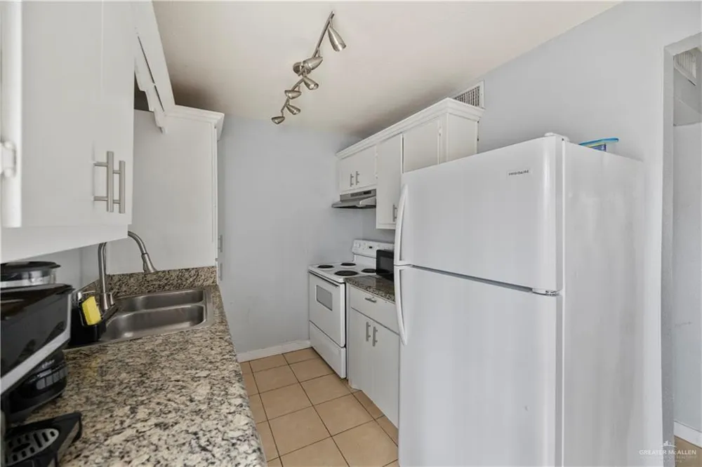 2428 Upas Avenue McAllen, TX 78501