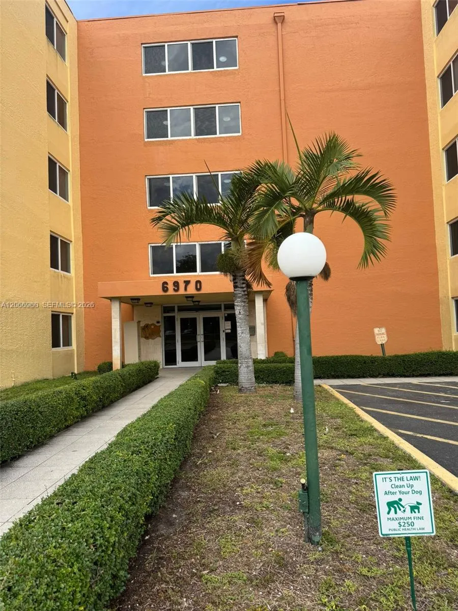 6970 NW 186th St #3-212 Hialeah, FL 33015