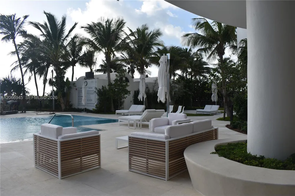 6365 Collins Ave #3804 Miami Beach, FL 33141