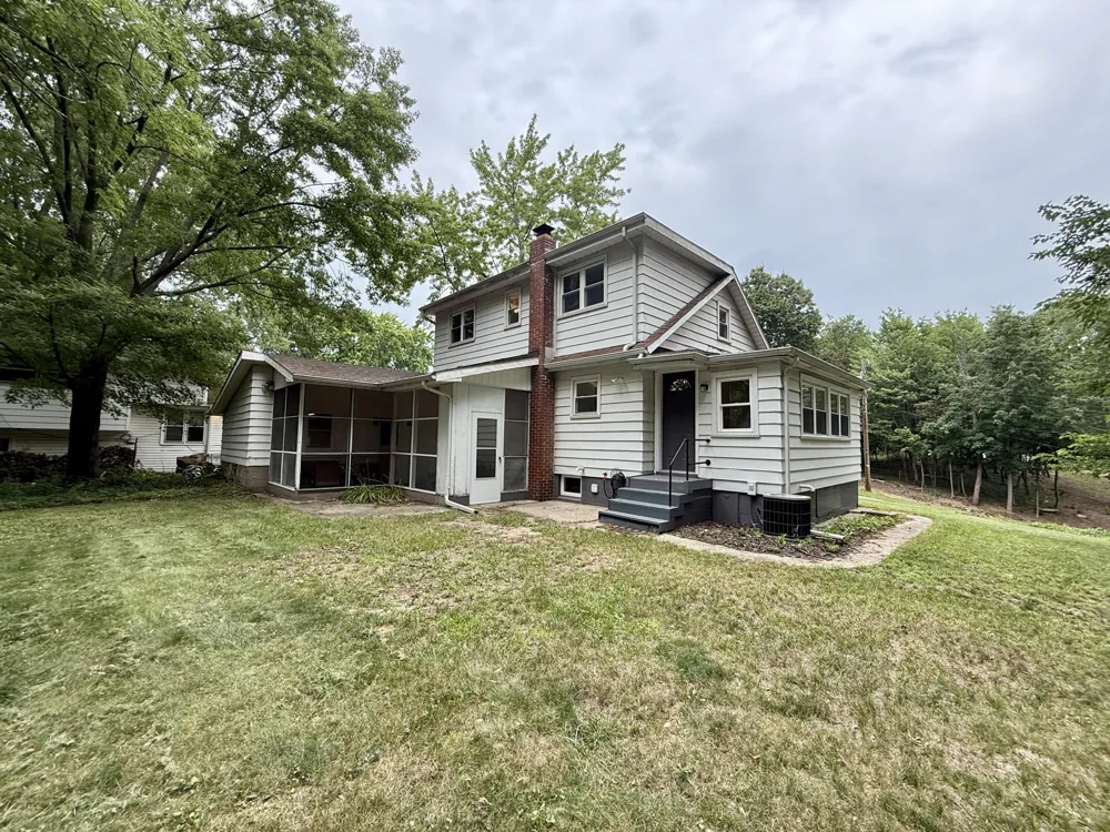2846 Oak Street Stevensville Village, MI 49127