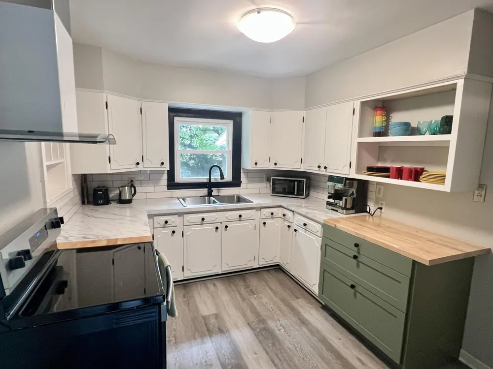 2846 Oak Street Stevensville Village, MI 49127