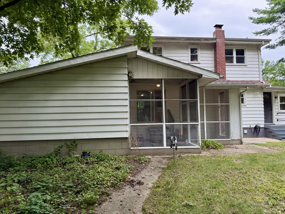 2846 Oak Street Stevensville Village, MI 49127