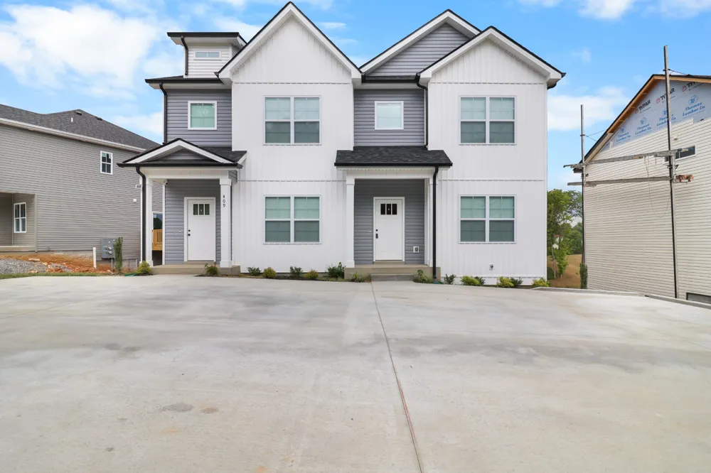 409 Cook Dr #B Clarksville, TN 37042