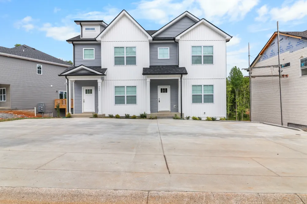 409 Cook Dr #B Clarksville, TN 37042