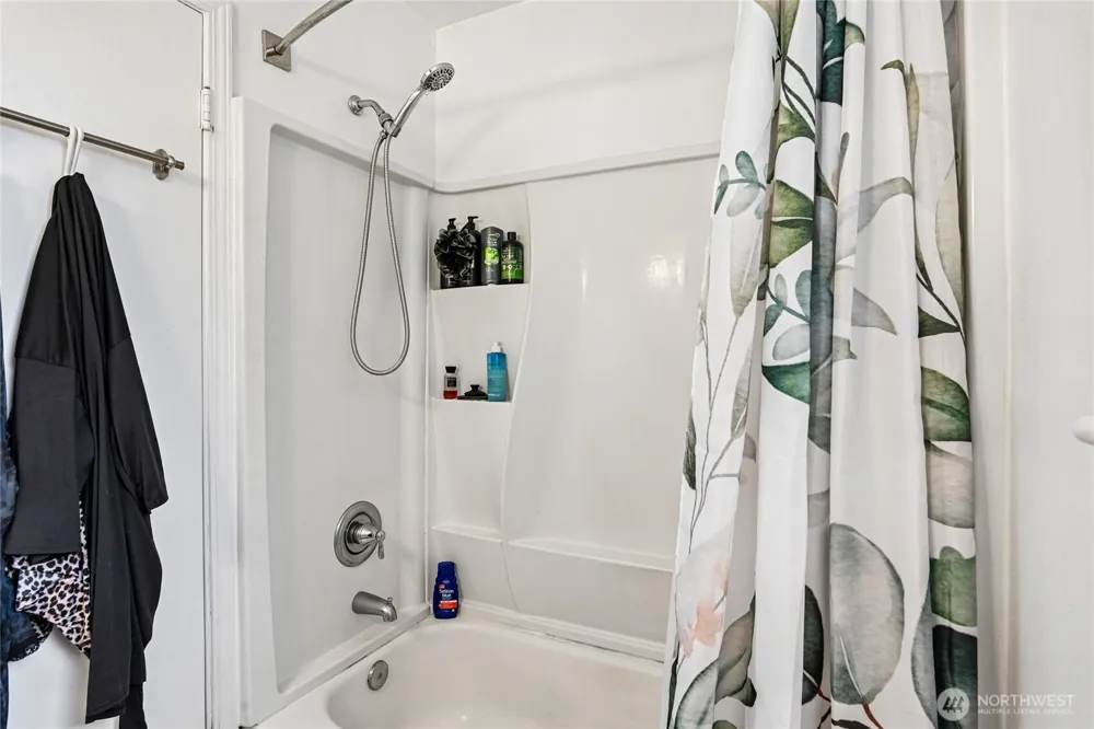 19239 SE 268th Street Covington, WA 98042
