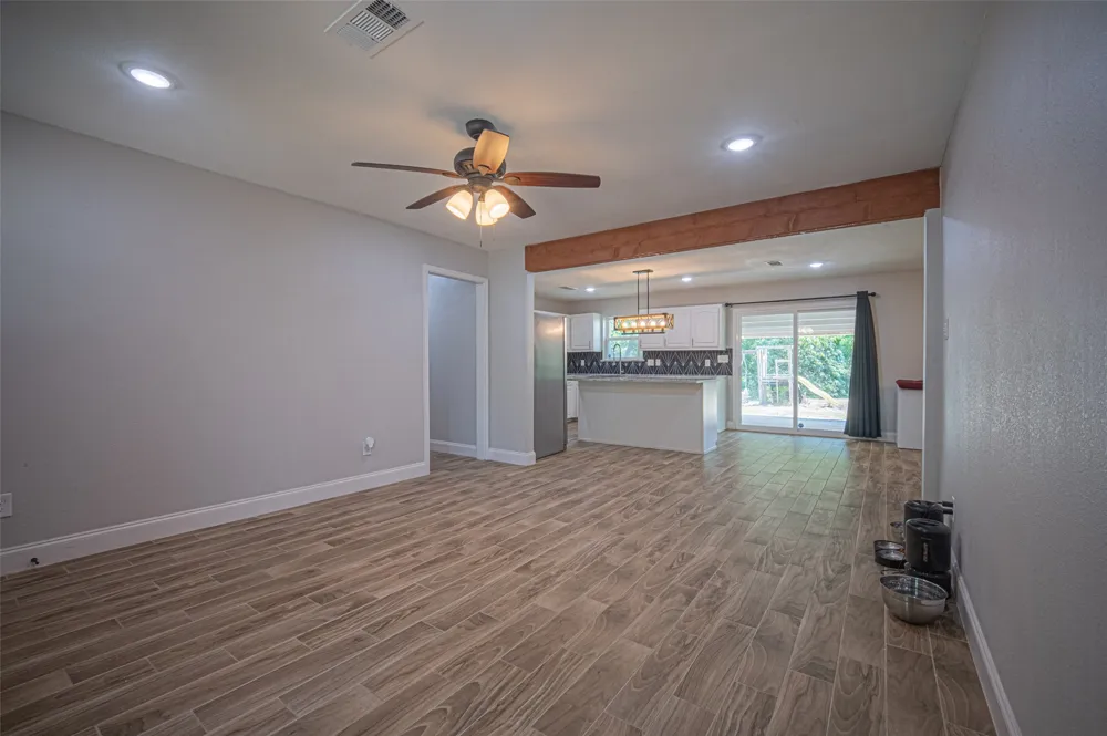 611 S Dallas Street Palmer, TX 75152