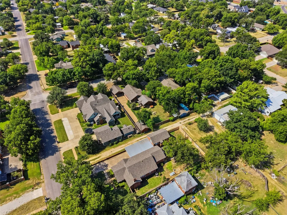 815 Brazos Street Graham, TX 76450