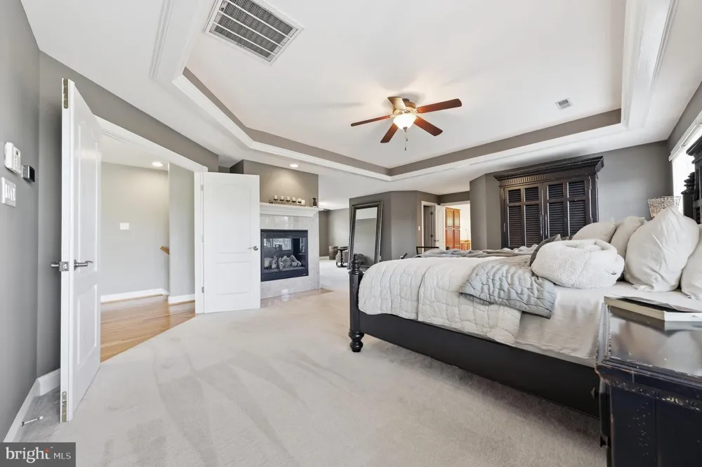 10908 SASSAN LANE Hagerstown, MD 21742