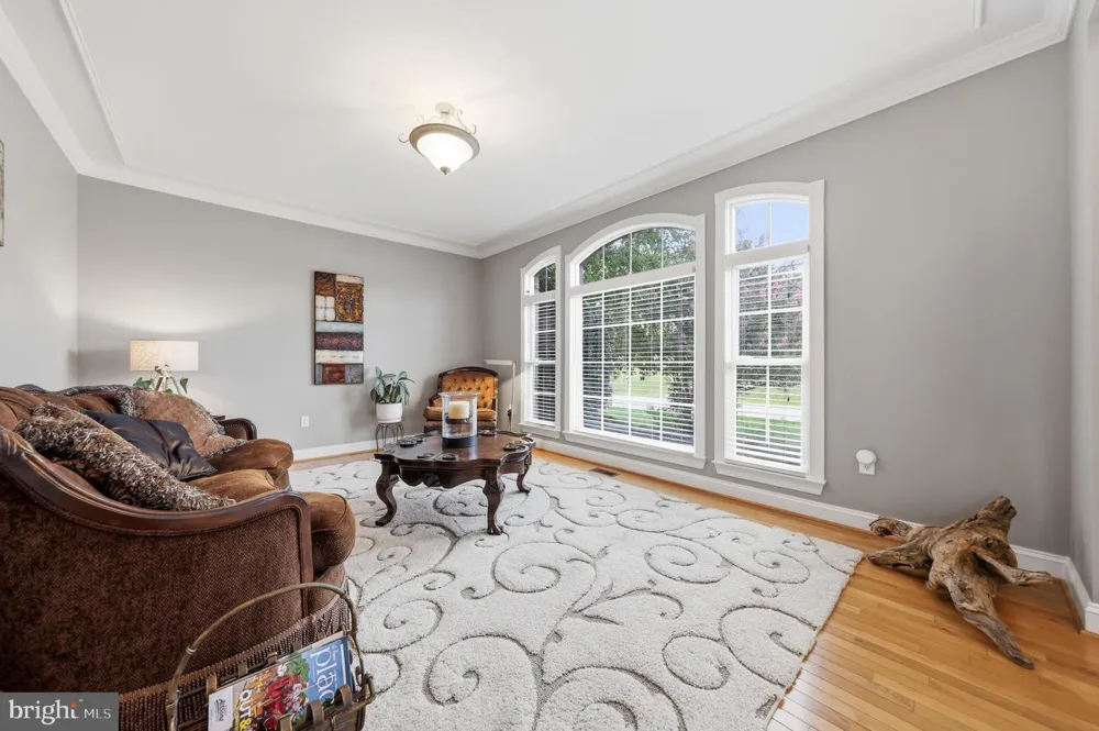 10908 SASSAN LANE Hagerstown, MD 21742