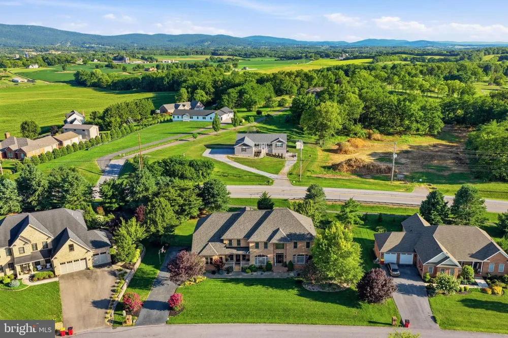 10908 SASSAN LANE Hagerstown, MD 21742