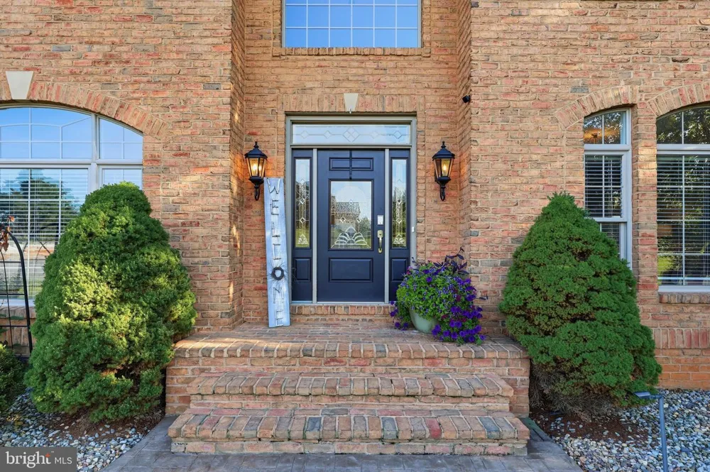 10908 SASSAN LANE Hagerstown, MD 21742