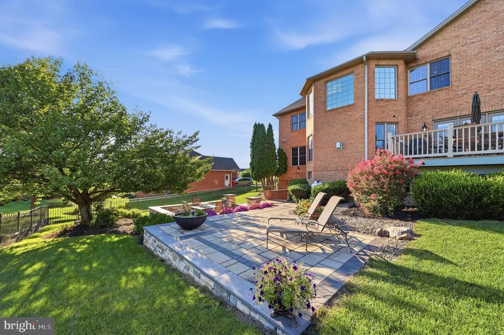 10908 SASSAN LANE Hagerstown, MD 21742