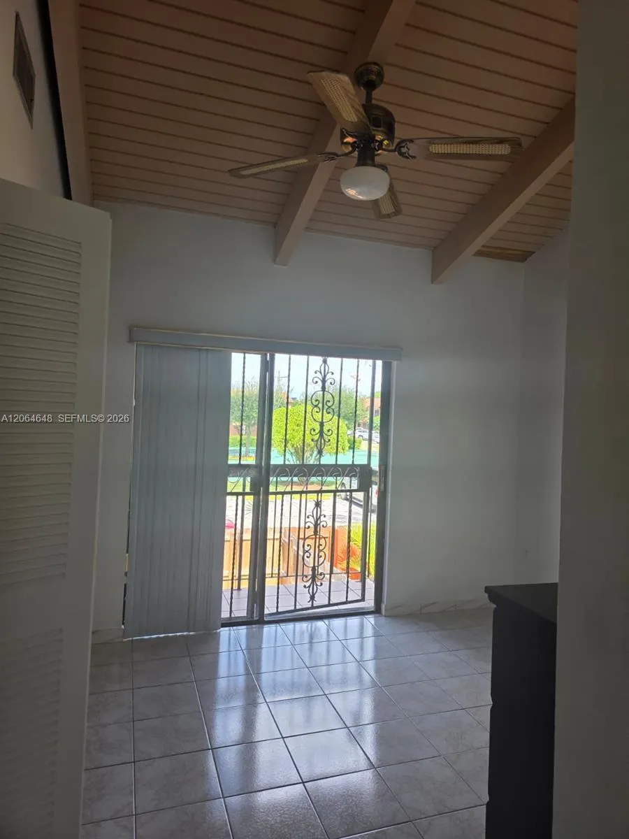 1823 SW 107th Ave #1602 Miami, FL 33165