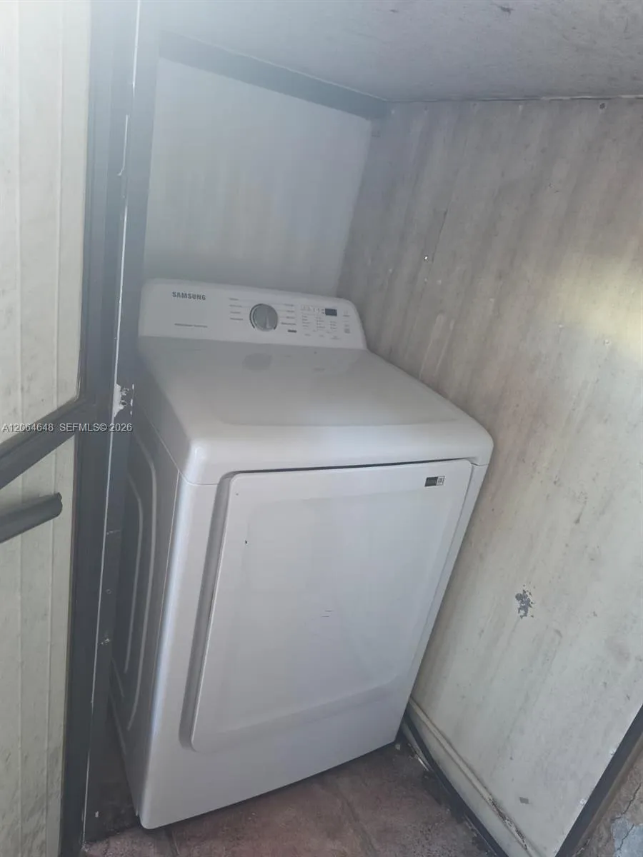 1823 SW 107th Ave #1602 Miami, FL 33165
