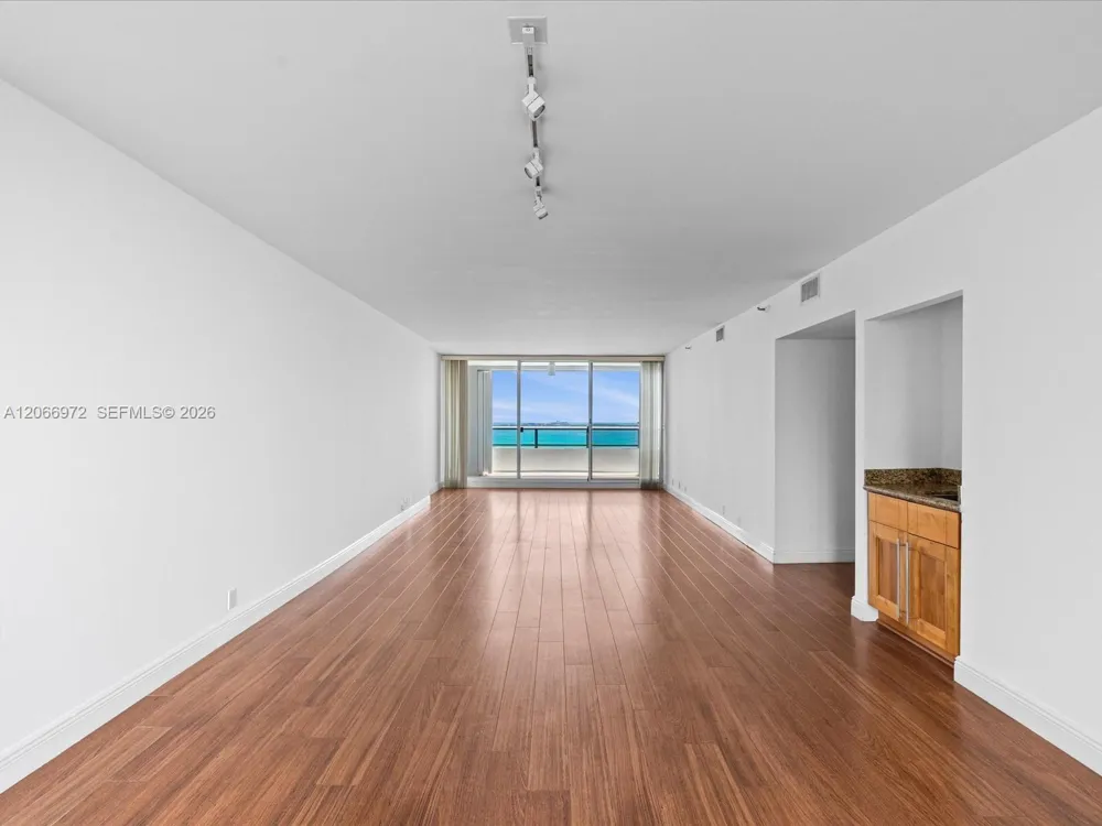 1541 Brickell Ave #B3804 Miami, FL 33129