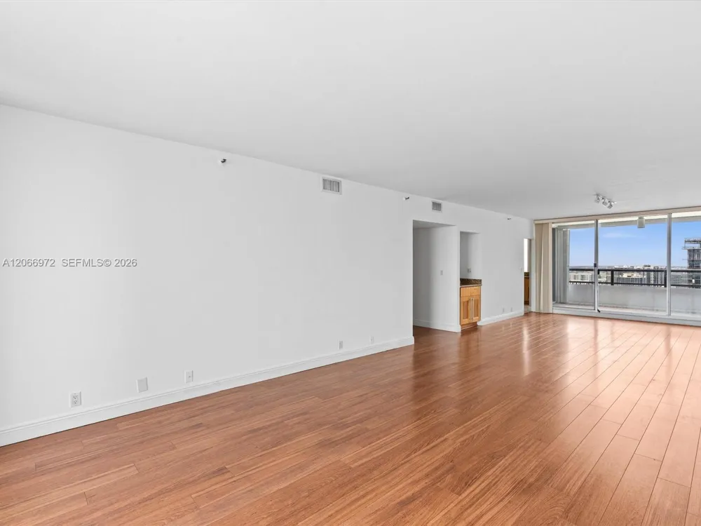1541 Brickell Ave #B3804 Miami, FL 33129