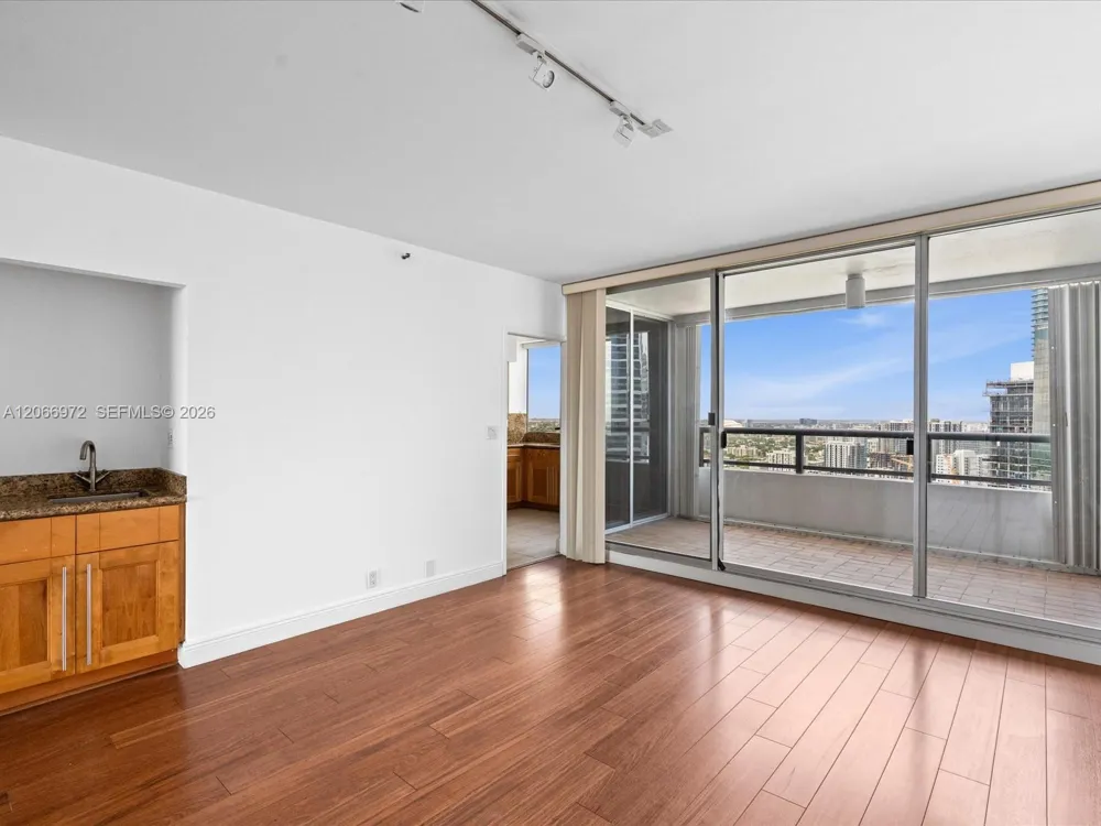 1541 Brickell Ave #B3804 Miami, FL 33129