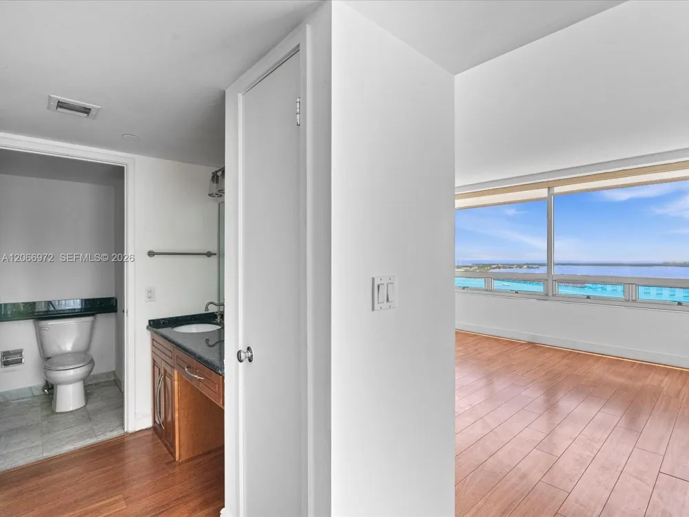 1541 Brickell Ave #B3804 Miami, FL 33129