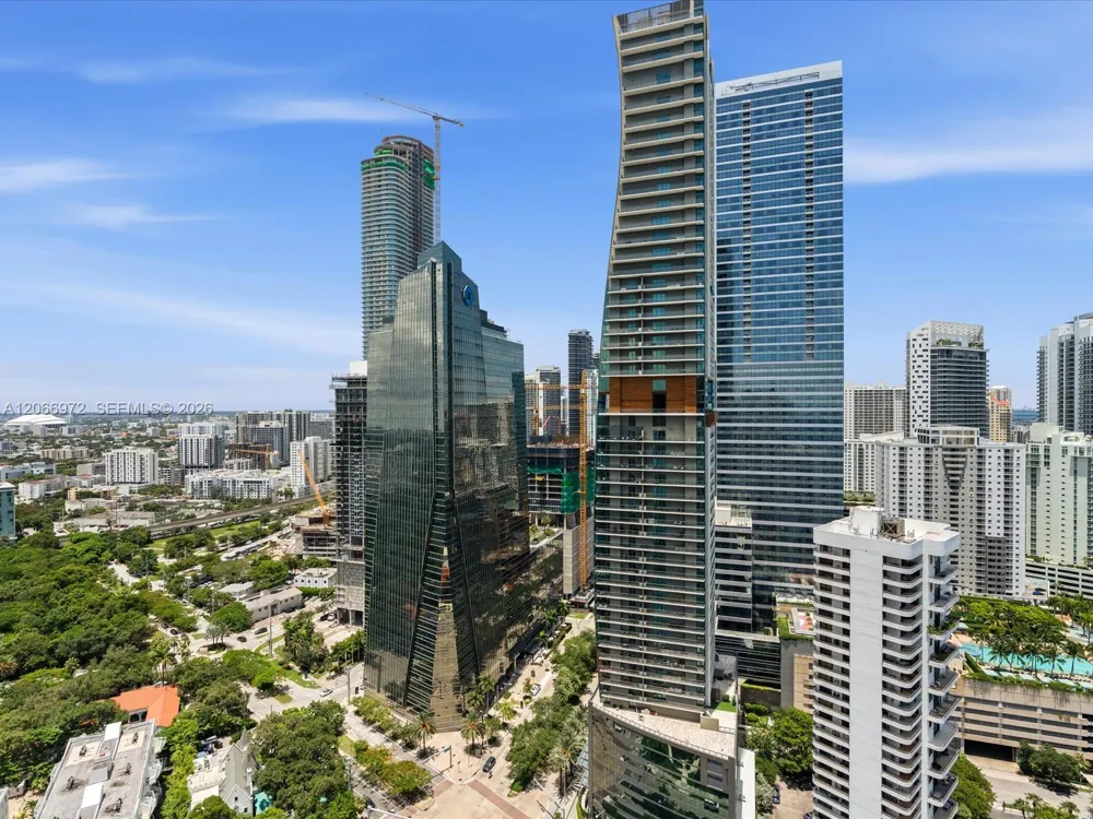 1541 Brickell Ave #B3804 Miami, FL 33129