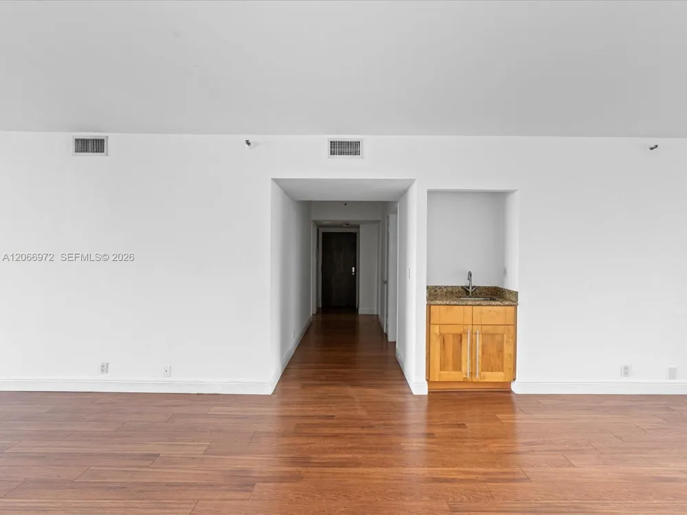 1541 Brickell Ave #B3804 Miami, FL 33129