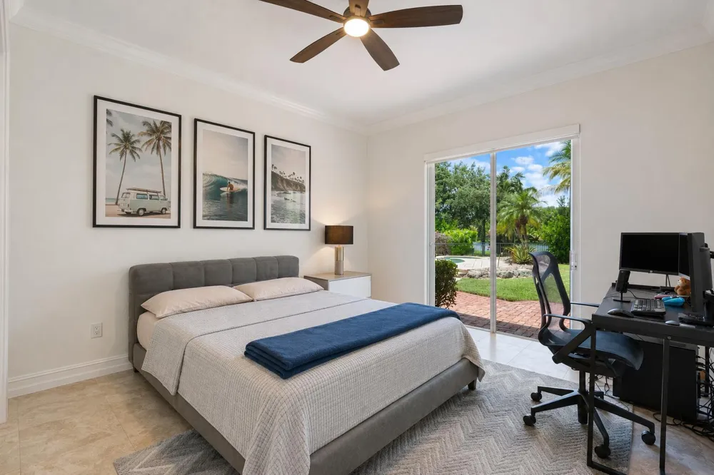 4051 E RIDGEVIEW DRIVE Davie, FL 33330