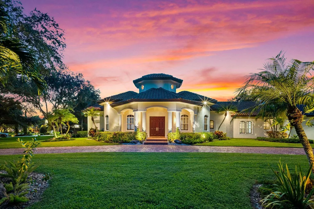 4051 E RIDGEVIEW DRIVE Davie, FL 33330