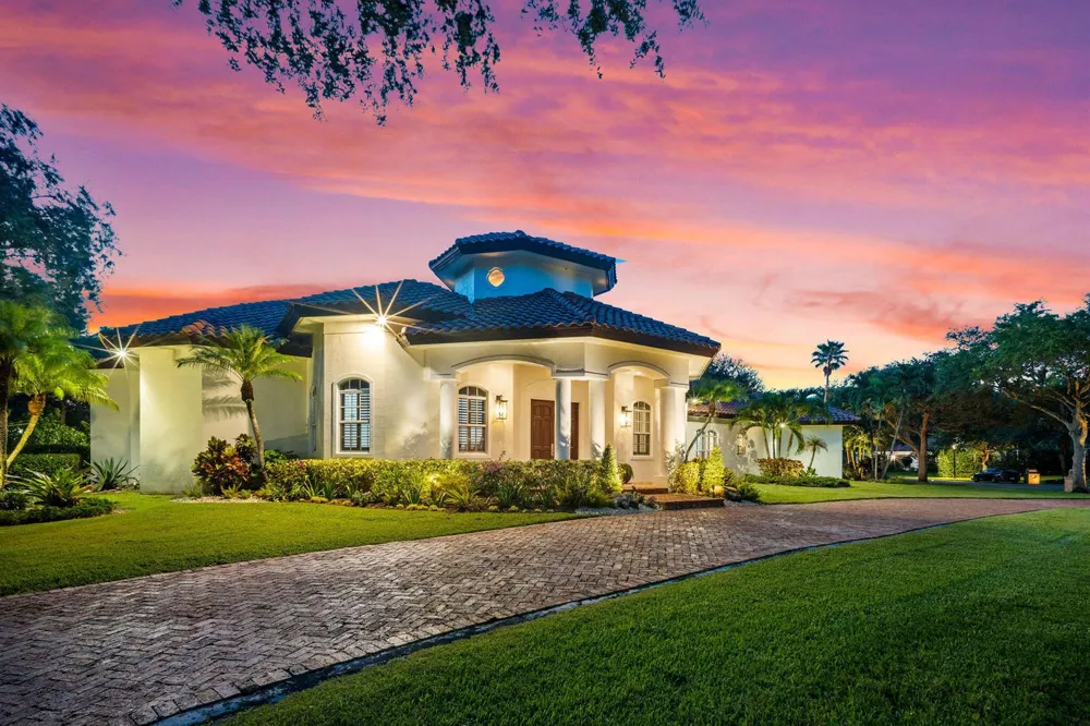 4051 E RIDGEVIEW DRIVE Davie, FL 33330