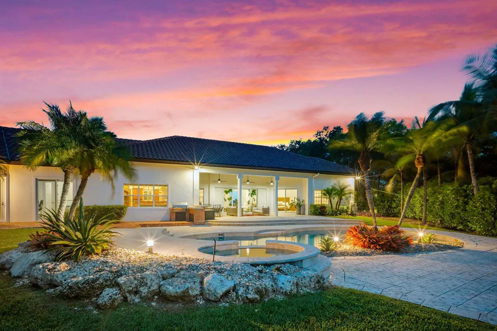 4051 E RIDGEVIEW DRIVE Davie, FL 33330
