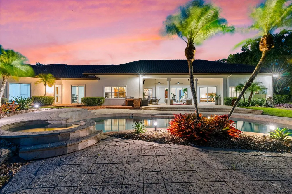 4051 E RIDGEVIEW DRIVE Davie, FL 33330