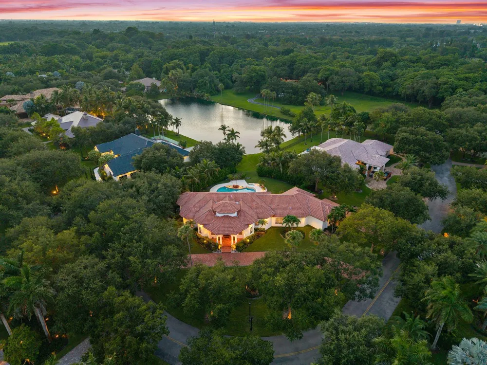 4051 E RIDGEVIEW DRIVE Davie, FL 33330