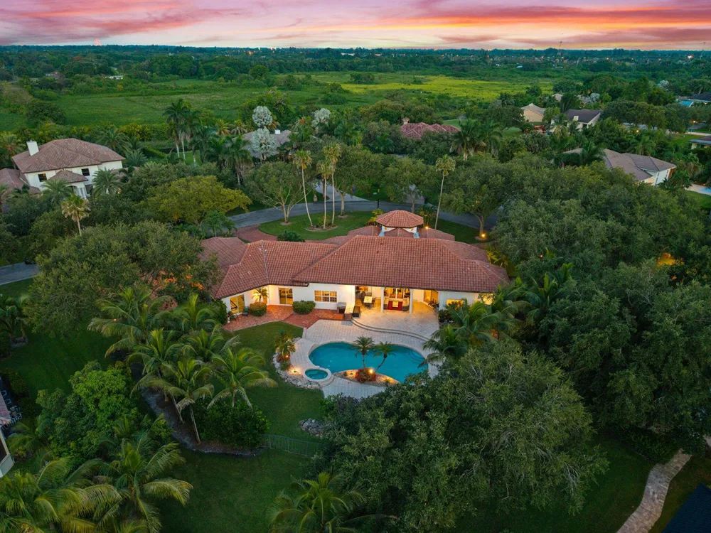 4051 E RIDGEVIEW DRIVE Davie, FL 33330