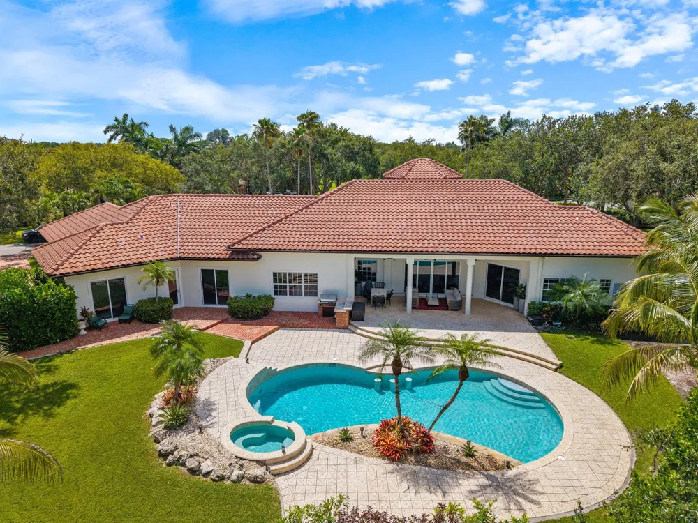 4051 E RIDGEVIEW DRIVE Davie, FL 33330