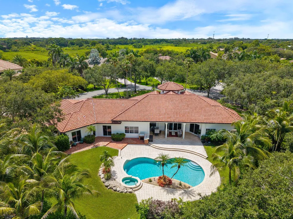 4051 E RIDGEVIEW DRIVE Davie, FL 33330