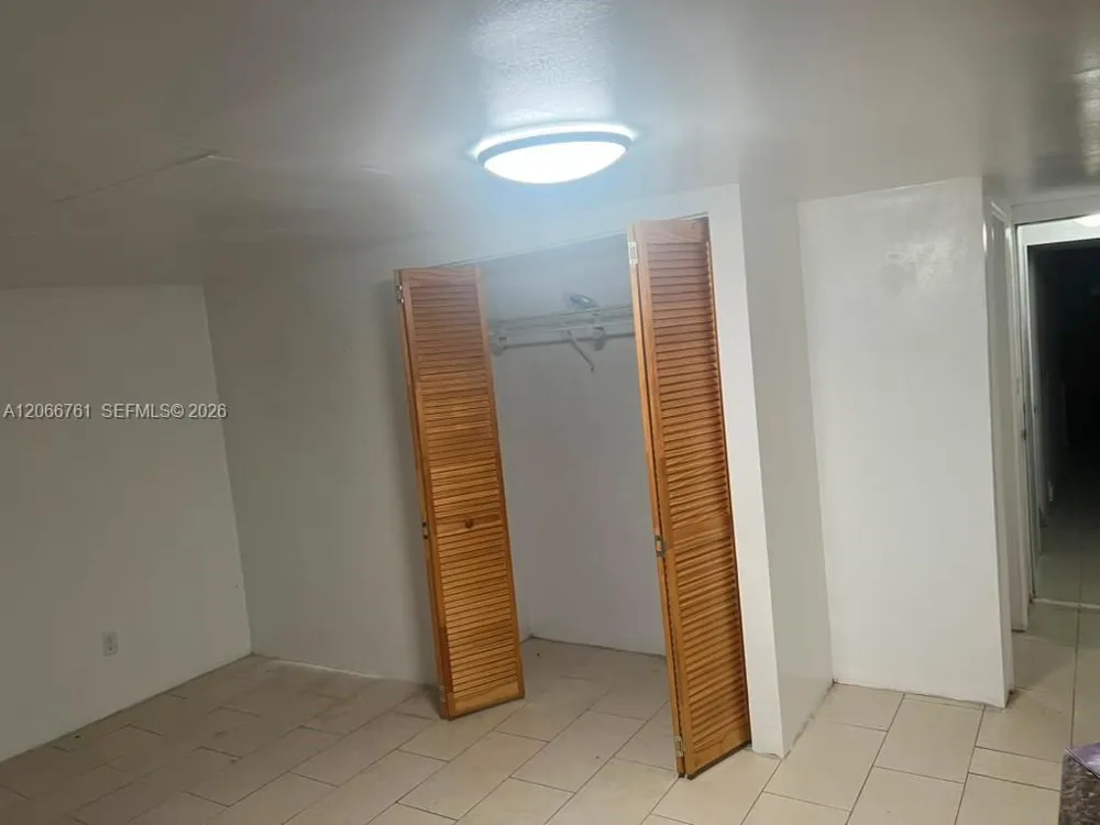 6841 Atlanta St Hollywood, FL 33024