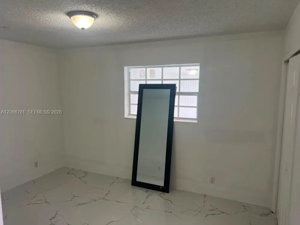 6841 Atlanta St Hollywood, FL 33024