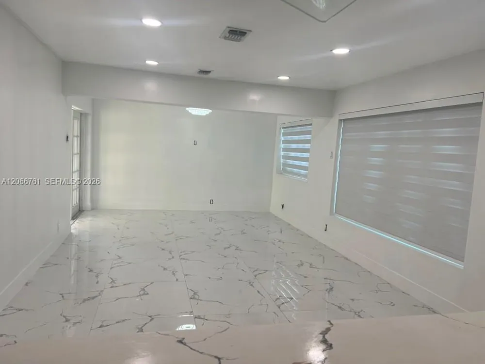 6841 Atlanta St Hollywood, FL 33024