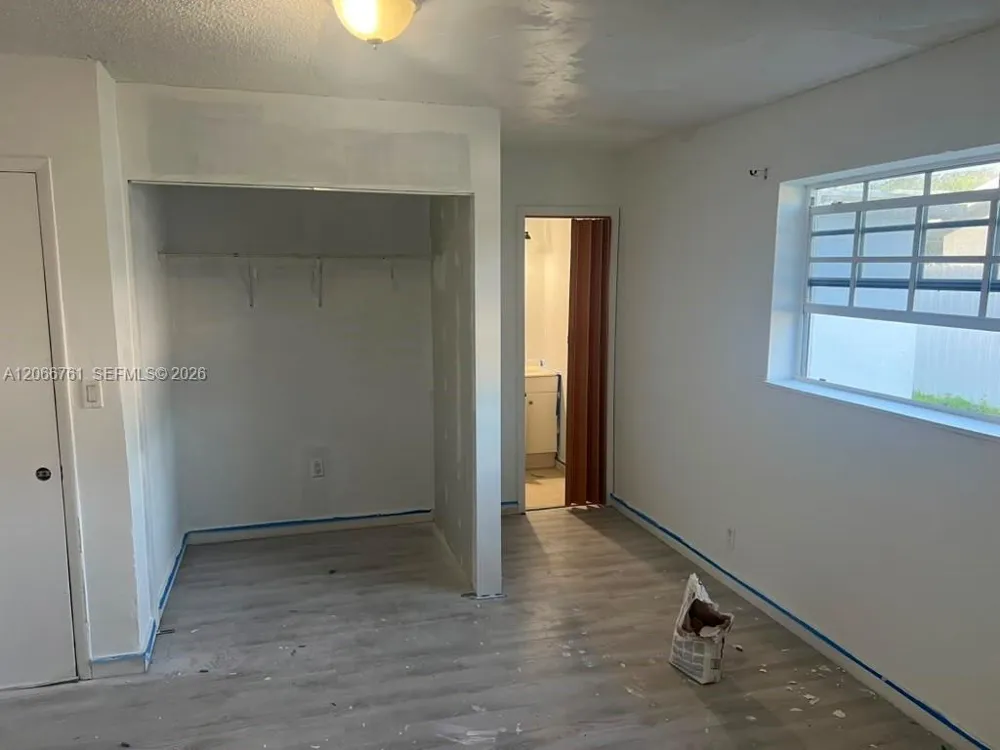 6841 Atlanta St Hollywood, FL 33024