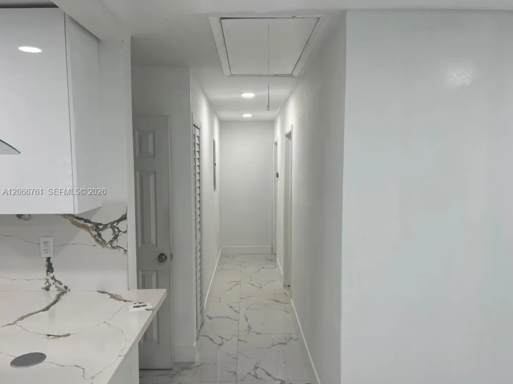 6841 Atlanta St Hollywood, FL 33024