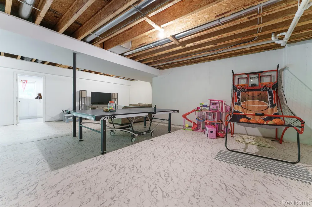 2280 Bullard Road Hartland Township, MI 48353