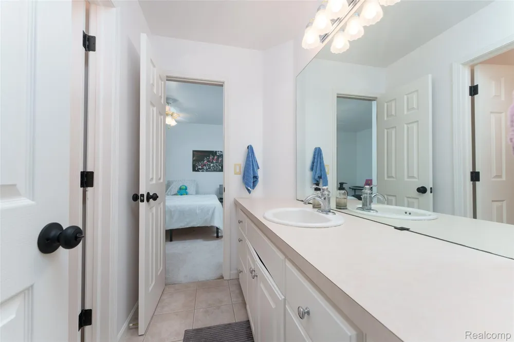 2280 Bullard Road Hartland Township, MI 48353