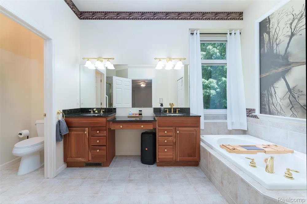 2280 Bullard Road Hartland Township, MI 48353
