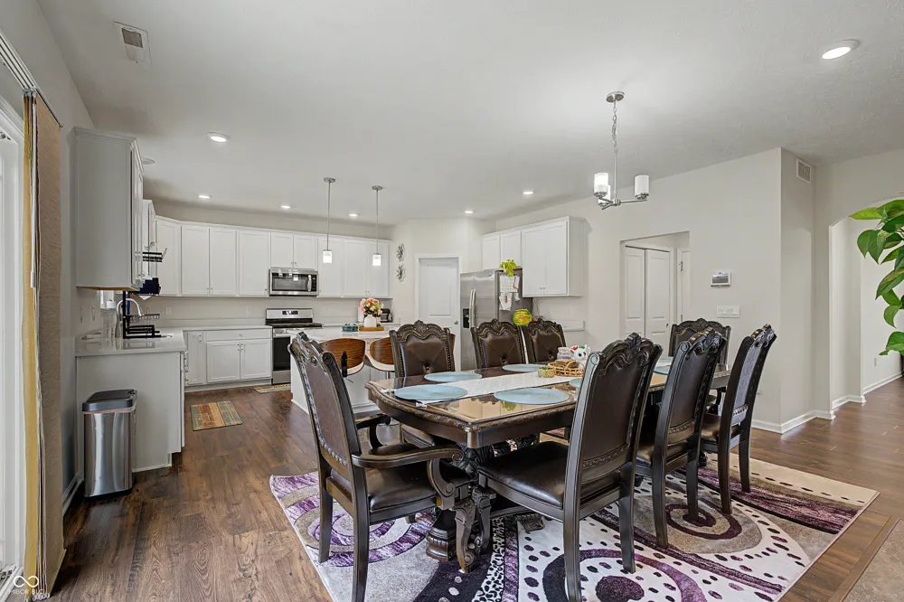 7696 Rolling Green Drive Plainfield, IN 46168