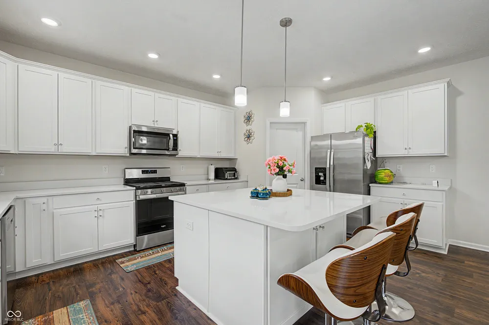 7696 Rolling Green Drive Plainfield, IN 46168