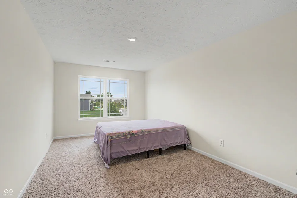 7696 Rolling Green Drive Plainfield, IN 46168